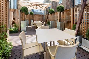 Hotels Open Now with Fresh Outside Seating