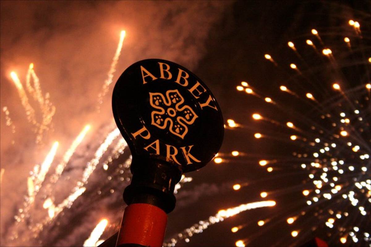 Abbey Park Fireworks Leicester Bonfire Display in Leicester