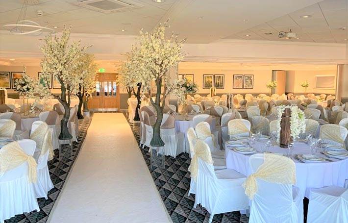 Holiday Inn Leicester - Wigston Wedding Stage