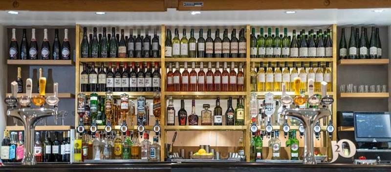 Holiday Inn Leicester Wigston Bar