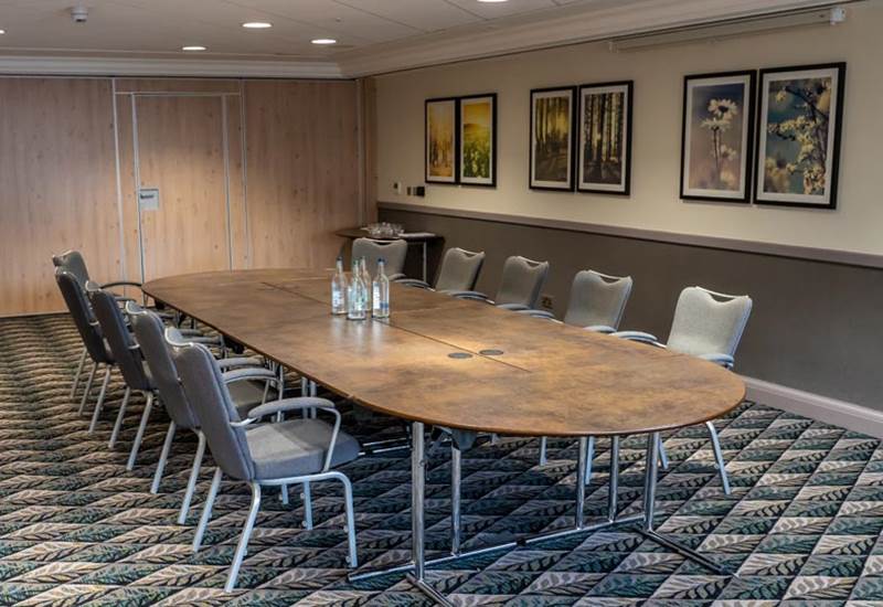 holiday-inn-leicester-wigston-hotel-the-knighton-suite-meetingroom.jpg