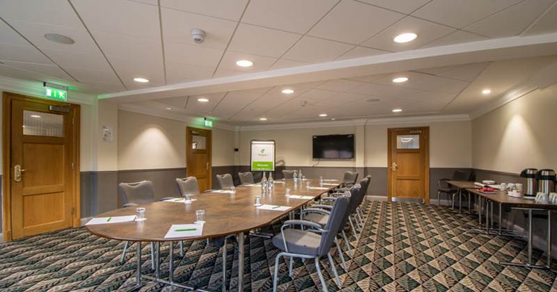 holiday-inn-leicester-wigston-meeting-suite-room.jpg