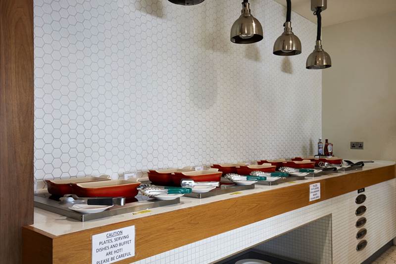 holiday-inn-leicester-wigston-breakfast.jpg (1)
